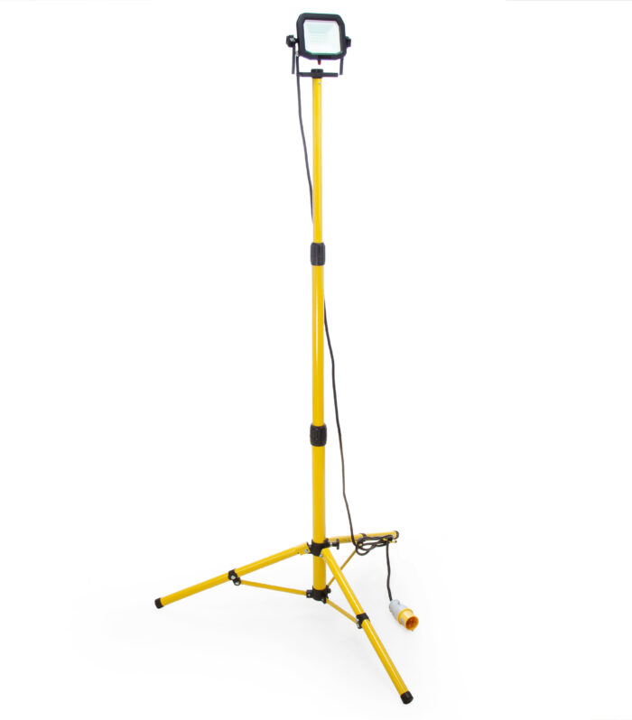 Luceco LSLSTW201V-01 Tripod with Single LED Worklight 20W (110V)