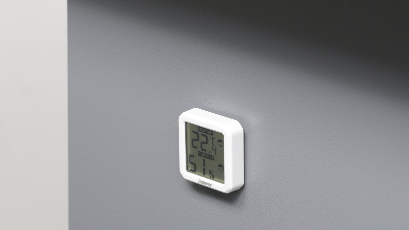 Jadever Digital Indoor Temperature and Humidity Thermometer