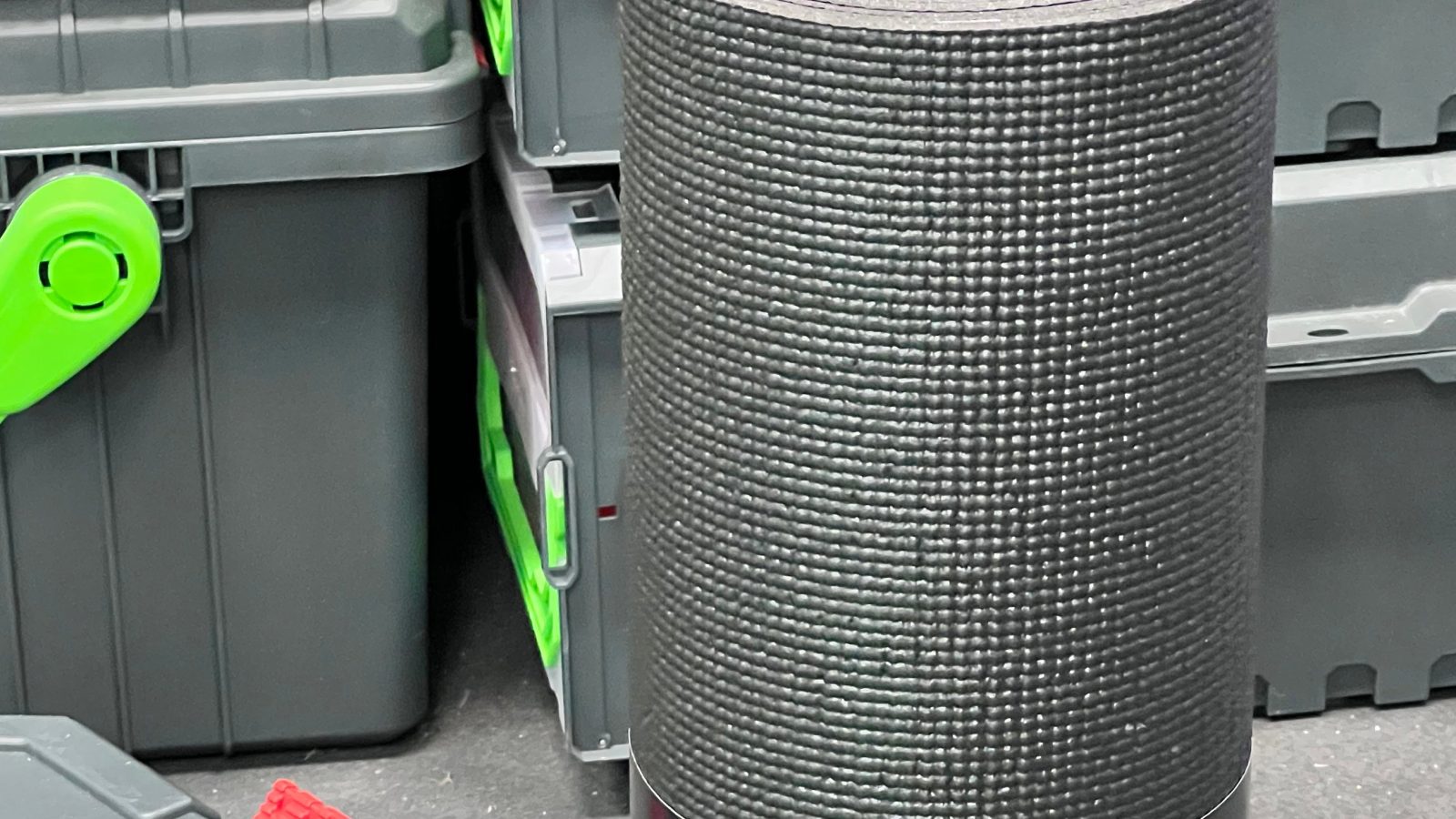 B&C Home Goods Toolbox Liner 18″ x 24′  – Black Roll