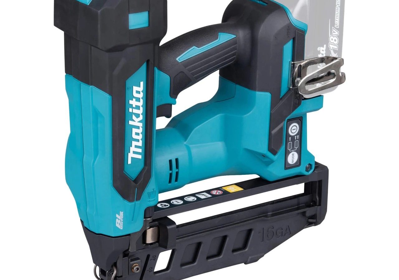 Makita DBN610ZJ 18V LXT Brushless 16Ga Finish Nailer 32-64mm (Body Only in Makpac)