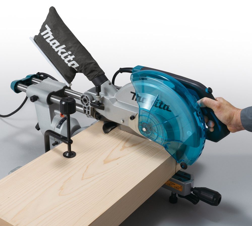 Makita LS1110F/2 1450W Slide Compound Mitre Saw 260mm (240V)