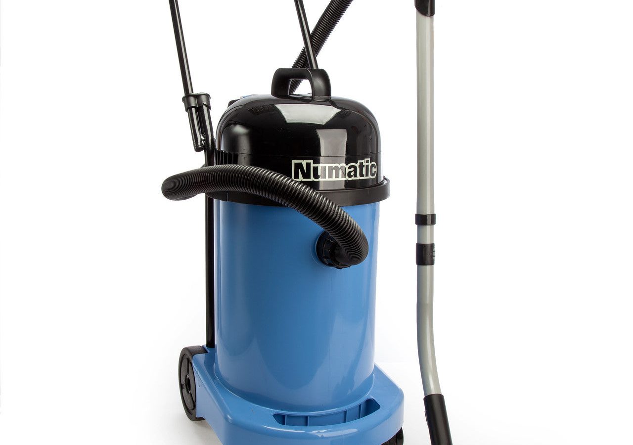 Numatic WV470-830686 Wet and Dry Vac 20L / 27L (110V)