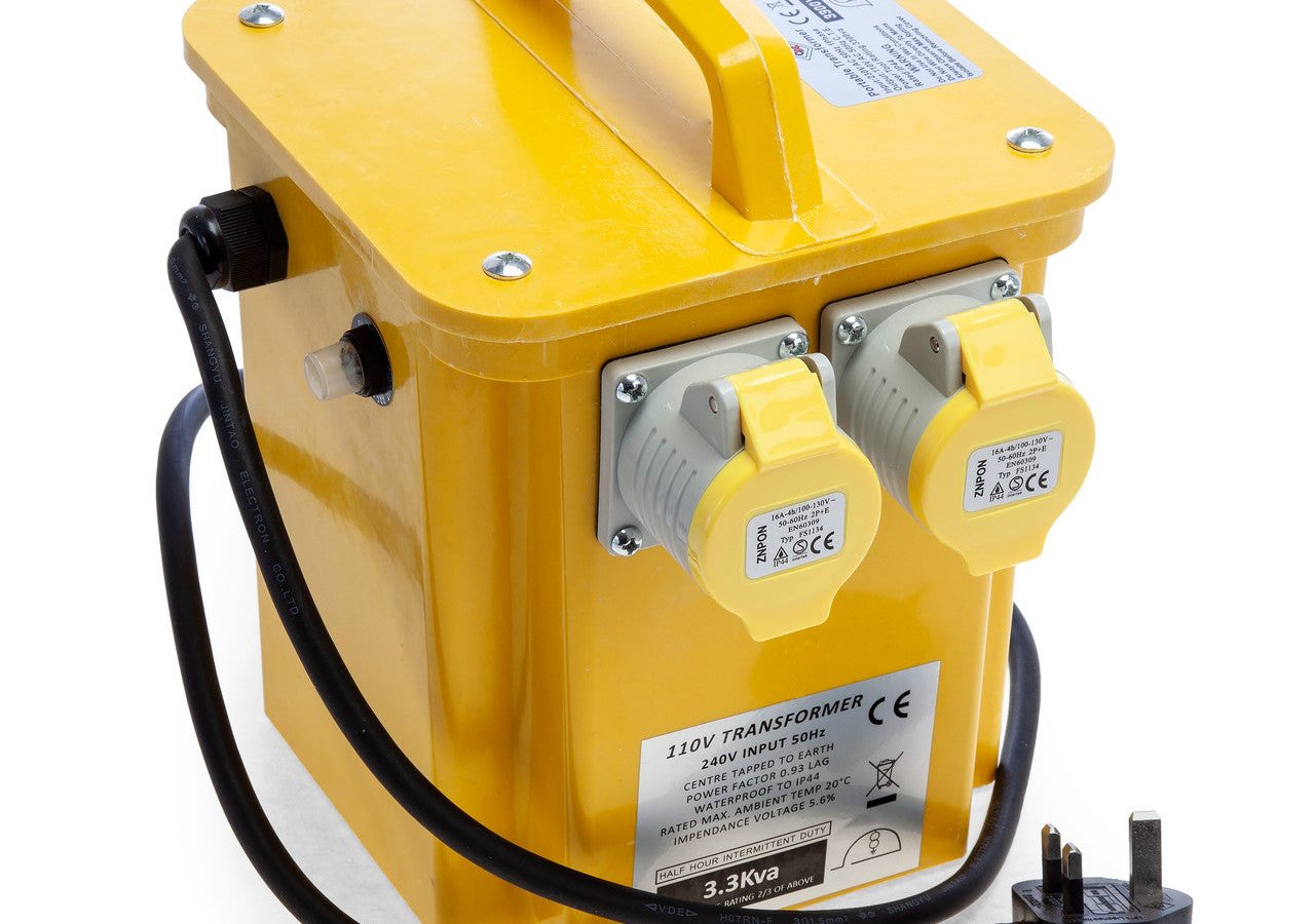 Connexion 10961 Site Transformer 3.3kVA 2 x 16A IP44 (230V Input / 110V Output)