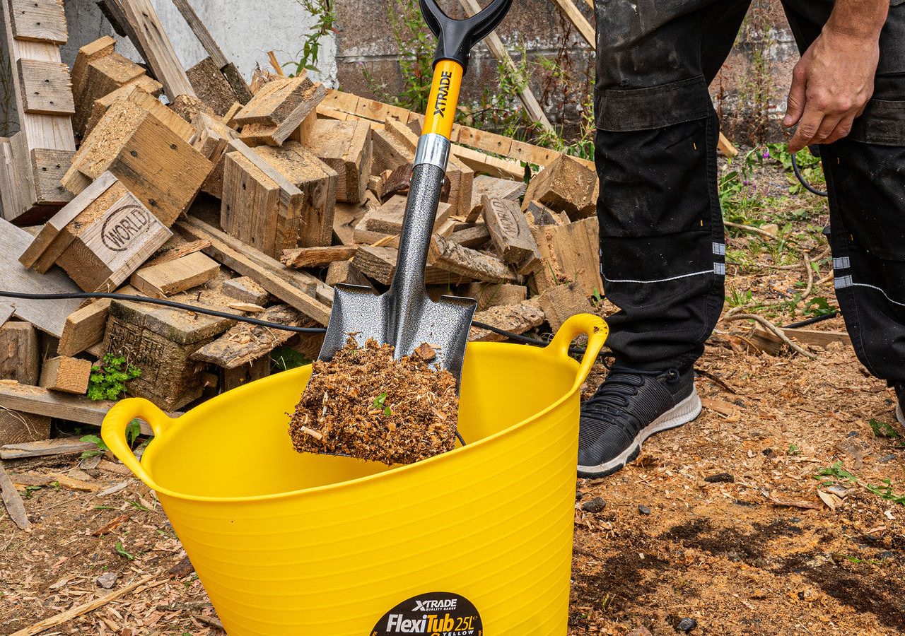 XTrade X1300002 Square Head Micro Shovel 670mm