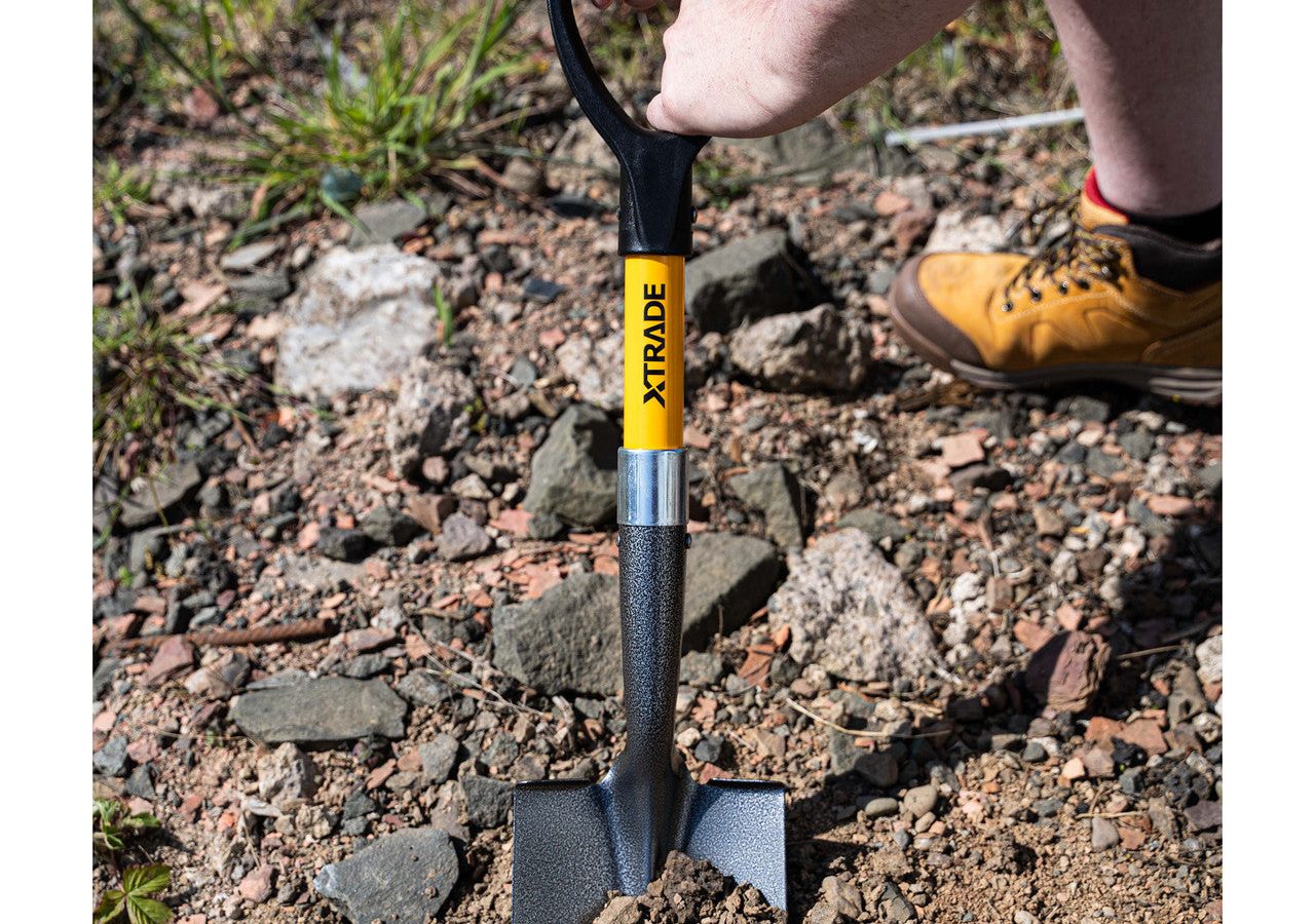 XTrade X1300001 Round Point Micro Shovel 670mm