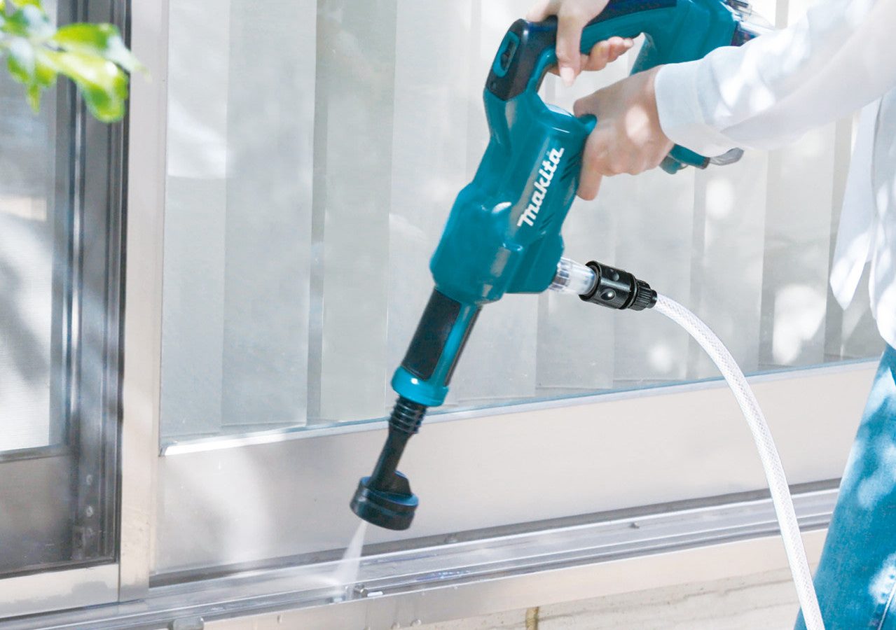 Makita DHW180Z LXT 18V Pressure Washer 24 Bar (Body Only)