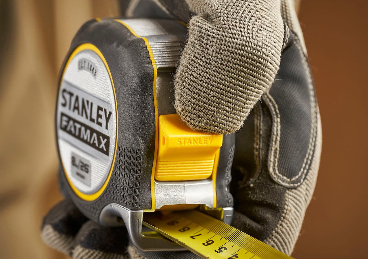 Stanley FMHT38218-5 FatMax XTREME Tape Measure 26′ / 8m