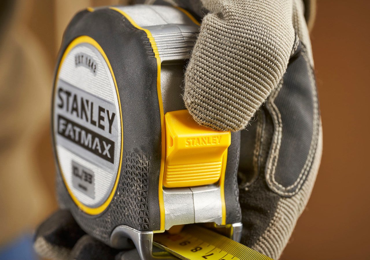 Stanley FMHT38233-5 FatMax XTREME Tape Measure 33′ / 10m