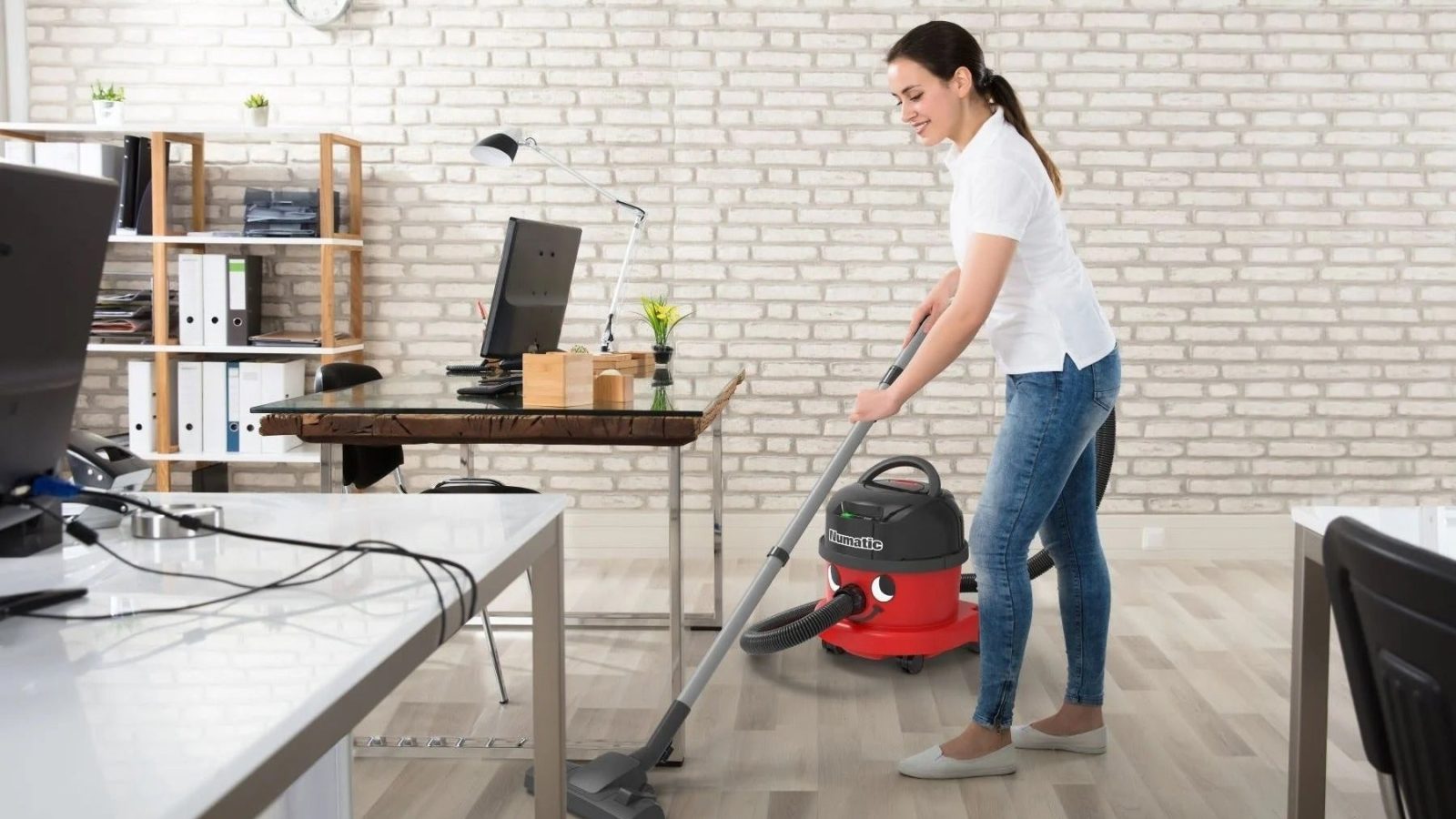 Numatic NBV240NX 913046 36V Vacuum (1 x Battery)